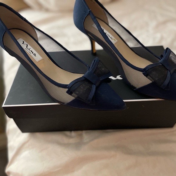 I have a pair of beautiful Blue Wedding Shoes from Nina size 7 1/2. Worn once - Picture 1 of 6